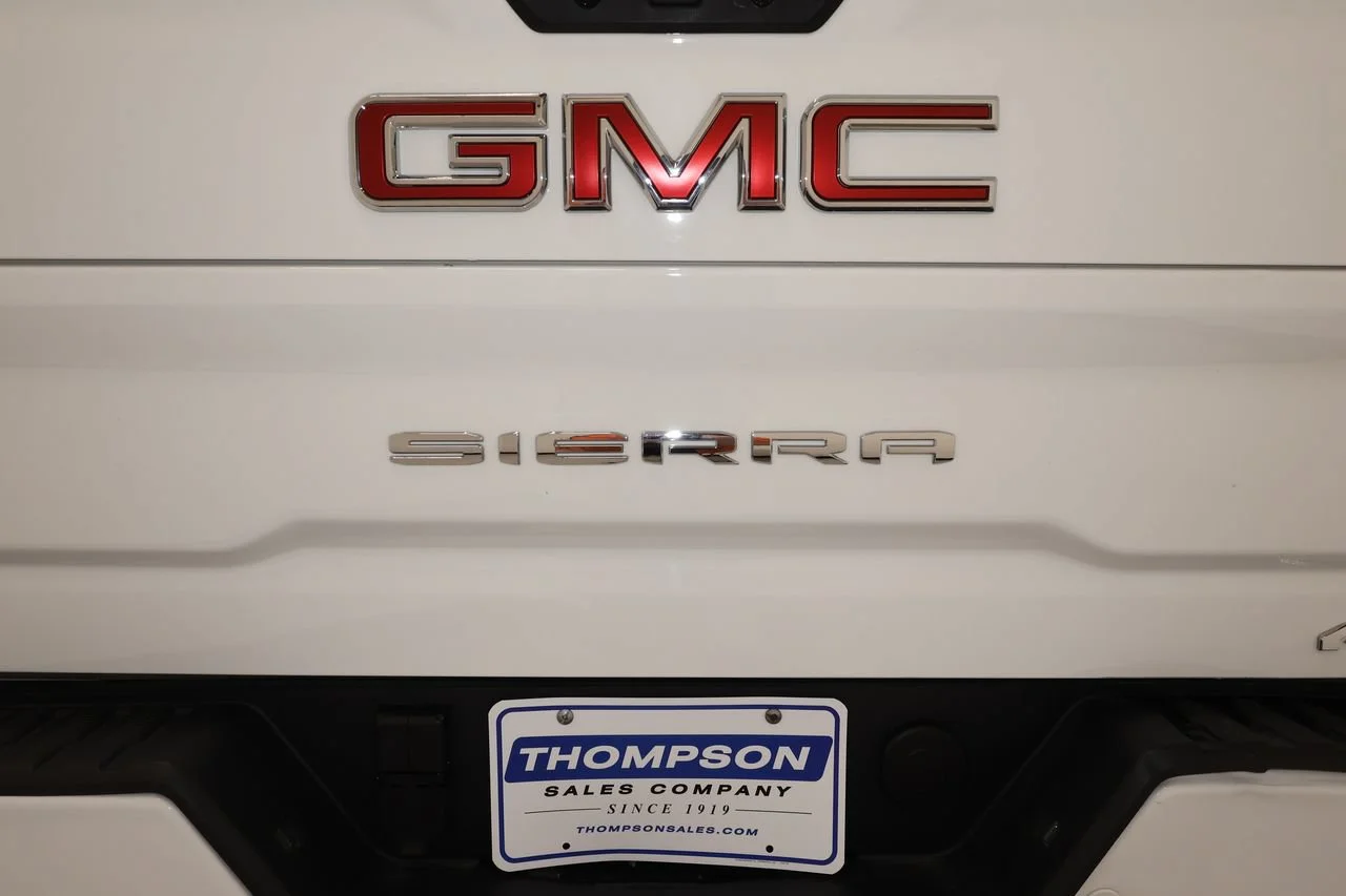 2025 GMC Sierra 2500HD AT4 - Photo 38