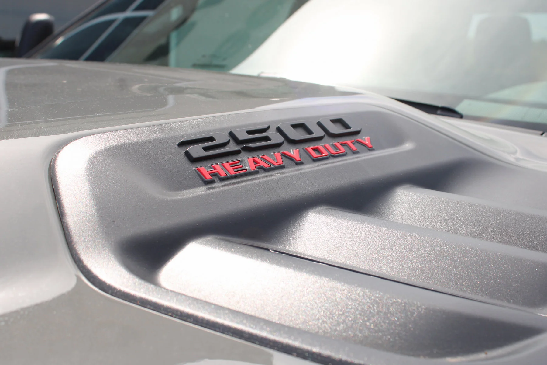 New 2026 Ceramic Gray Clear-Coat Exterior Paint RAM Black Express Crew Cab 4x4 image 20