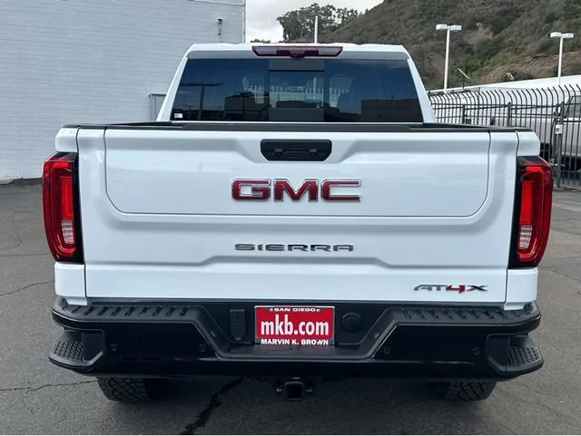 2026 GMC Sierra 1500 AT4X - Photo 12