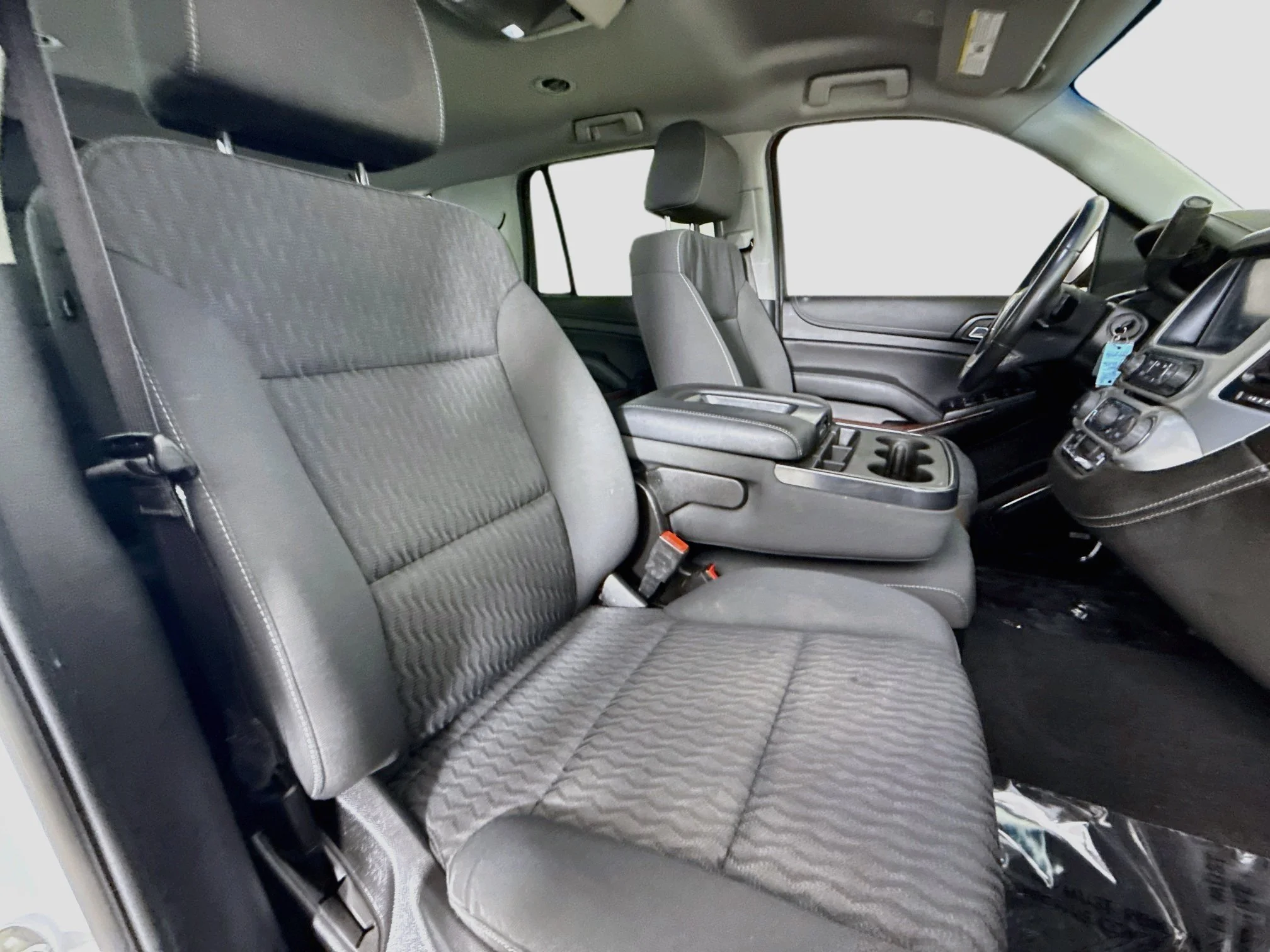 Used 2019 SUMMIT WHITE GMC SLE image 29