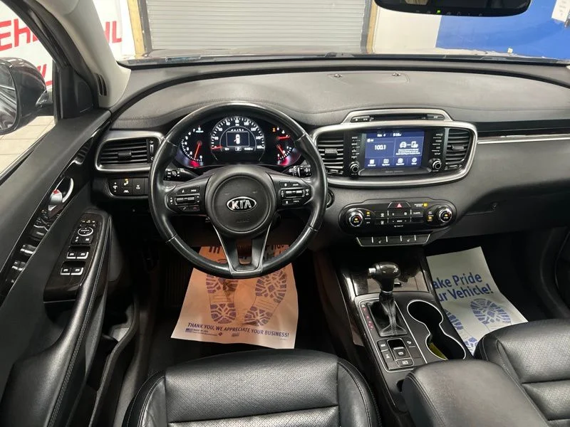 Used 2018 Purple Kia EX image 33