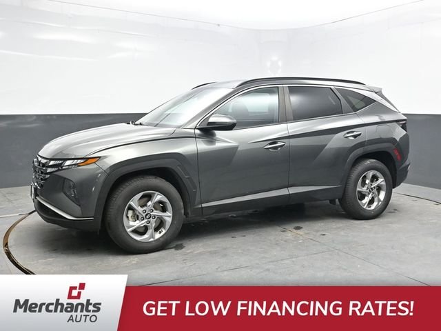 Used 2023 Gray Hyundai SEL image 3