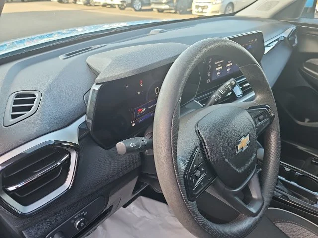 Used 2025 Blue Chevrolet LT image 24