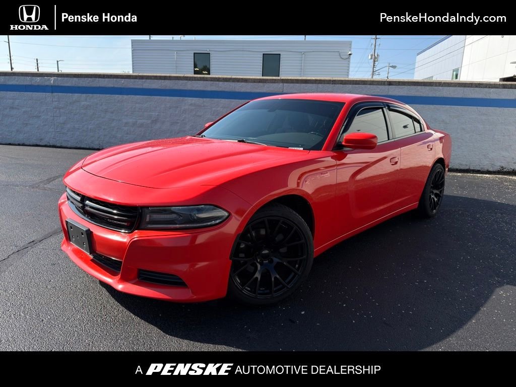 2019 Dodge Charger SXT's photo