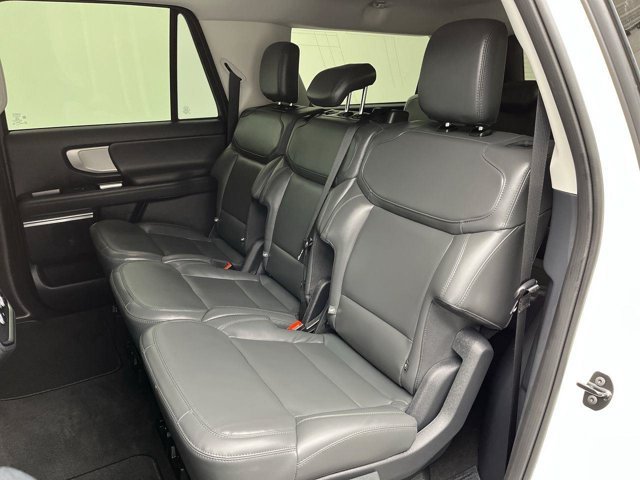 Used 2026 Star White Metallic Tri-Coat Ford Active image 11