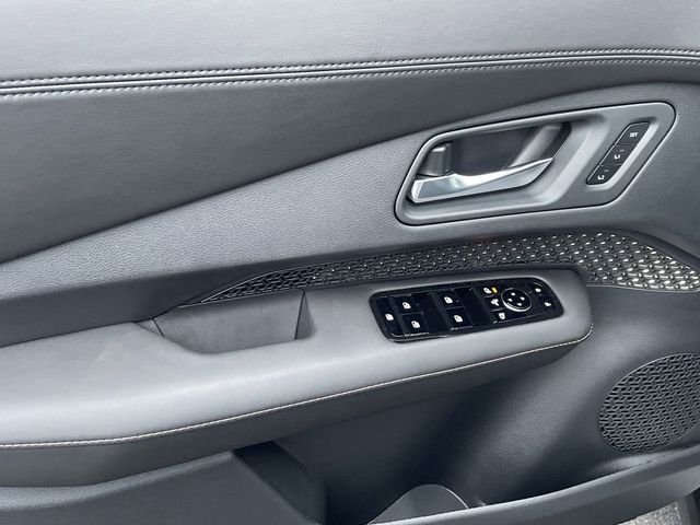 New 2023 Gray Nissan ENGAGE e-4ORCE image 11