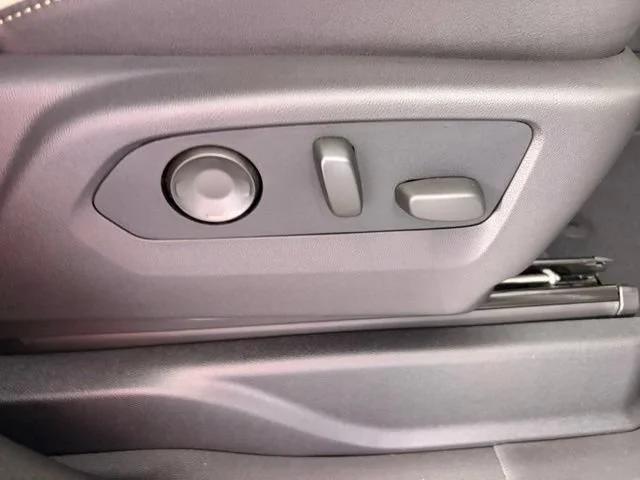 2026 GMC Yukon XL Elevation - Photo 29