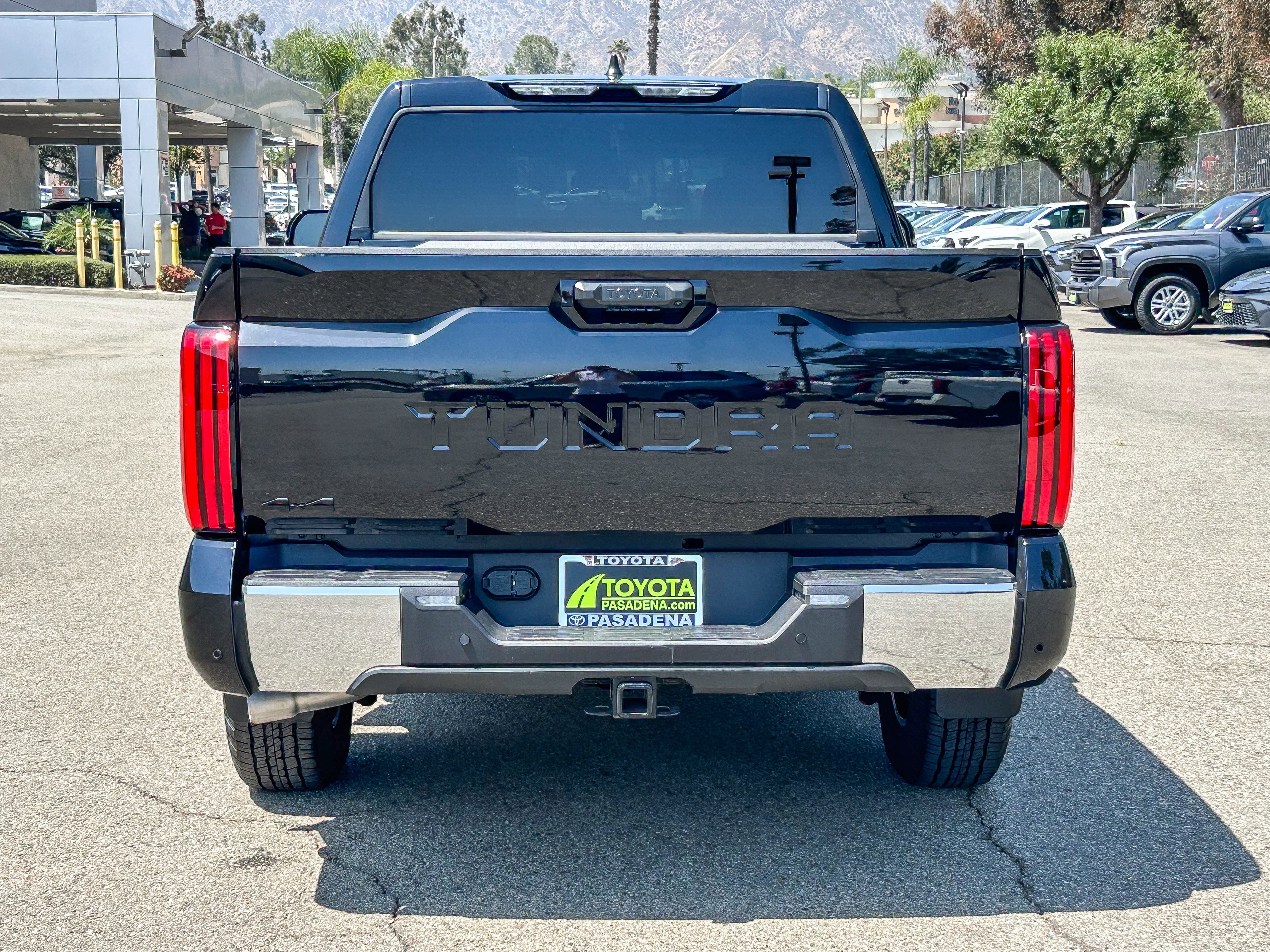 2026 Toyota Tundra SR5 - Photo 7
