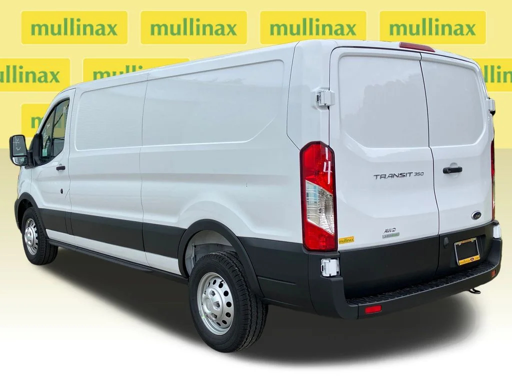 2025 Ford Transit Van Base - Photo 11