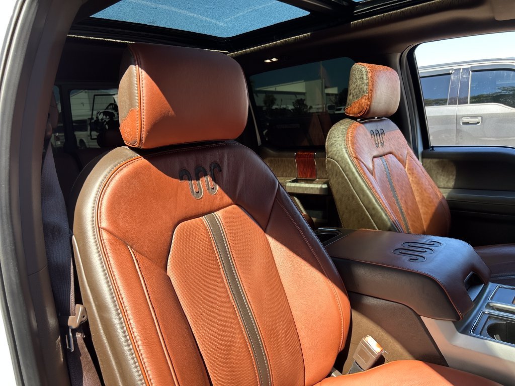 Used 2020 White Ford King Ranch image 14