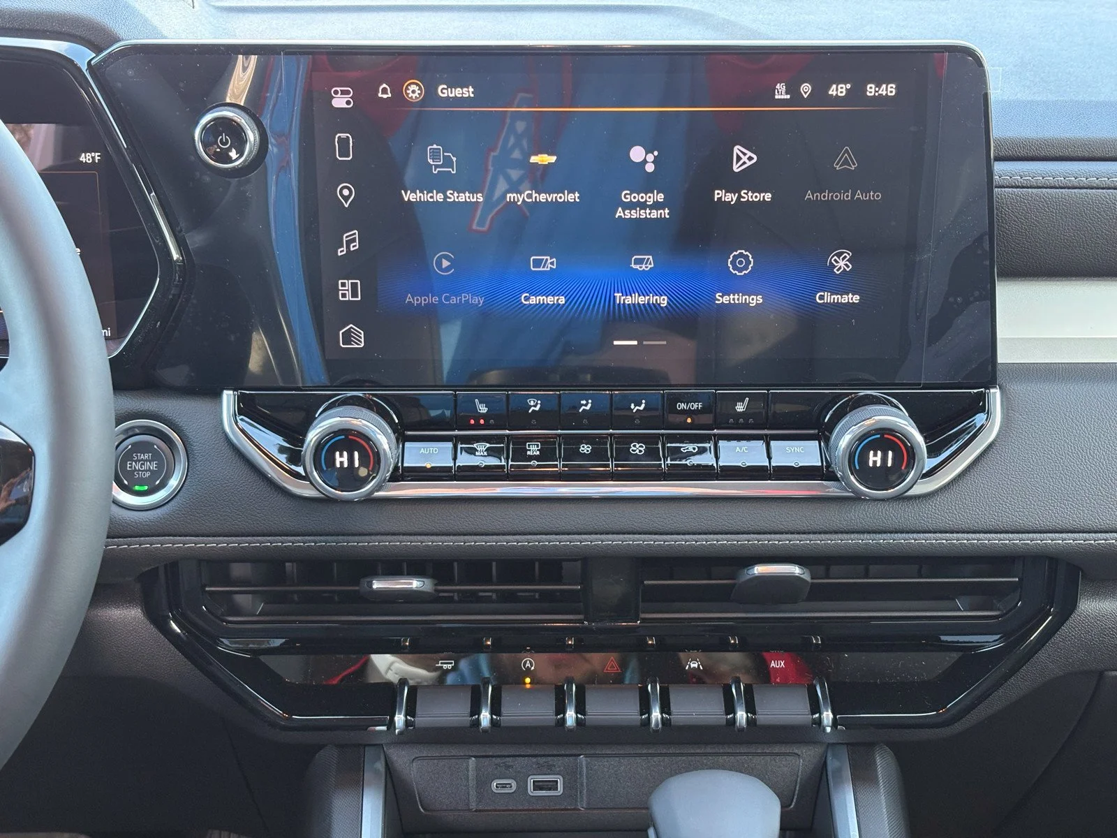 2026 Chevrolet Colorado LT - Photo 16
