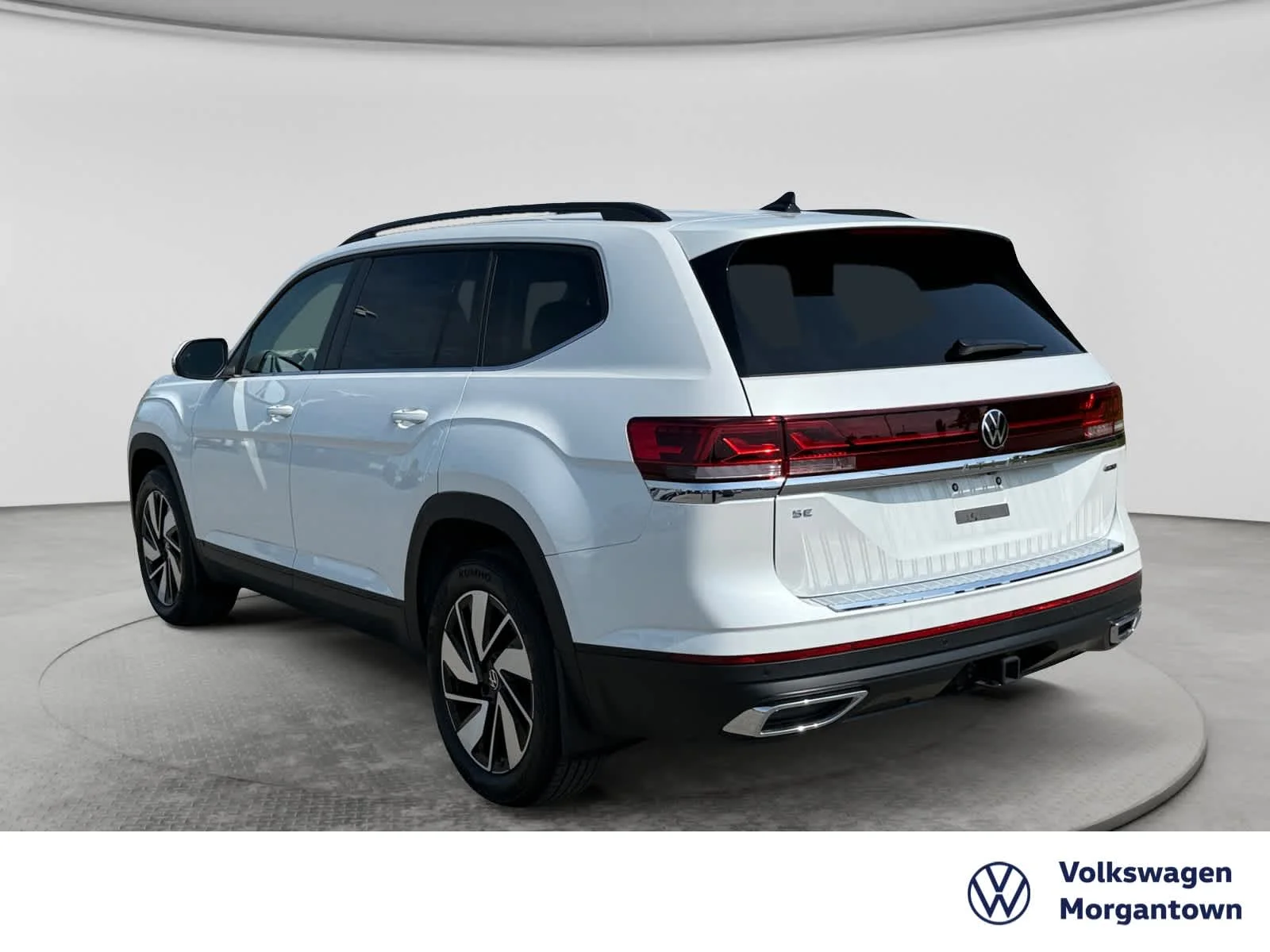 2026 Volkswagen Atlas SE w/Tech - Photo 7