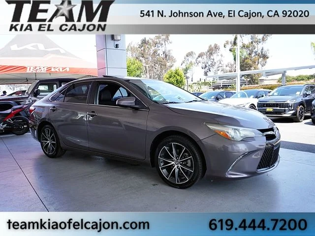 Used 2017 Gray Toyota XSE image 9