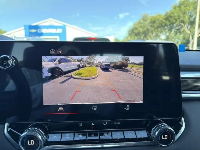 New 2026 Summit White GMC Elevation image 24