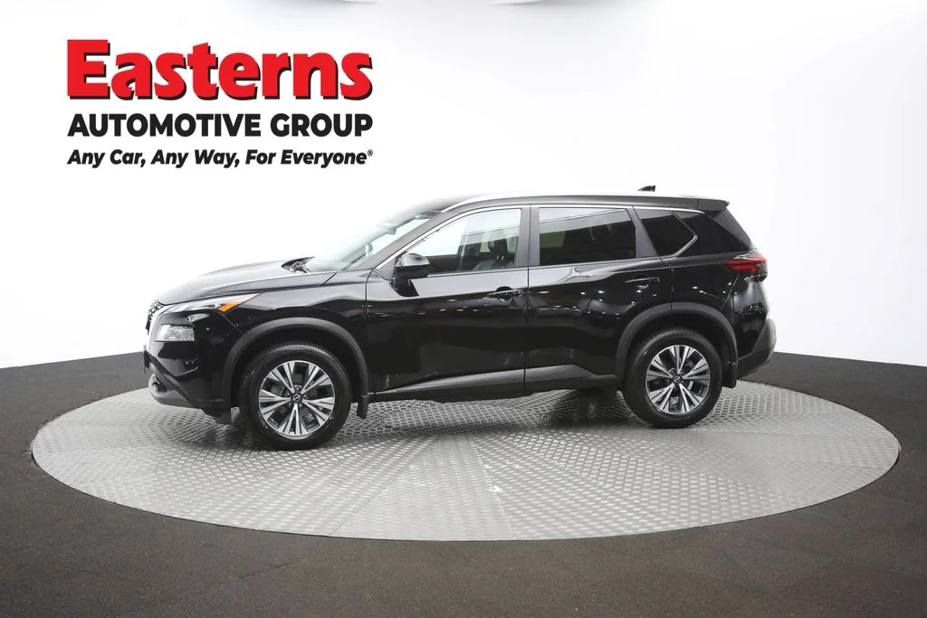 Used 2023 Black Nissan SV image 61