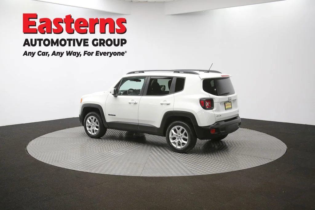 Used 2017 White Jeep Latitude image 61