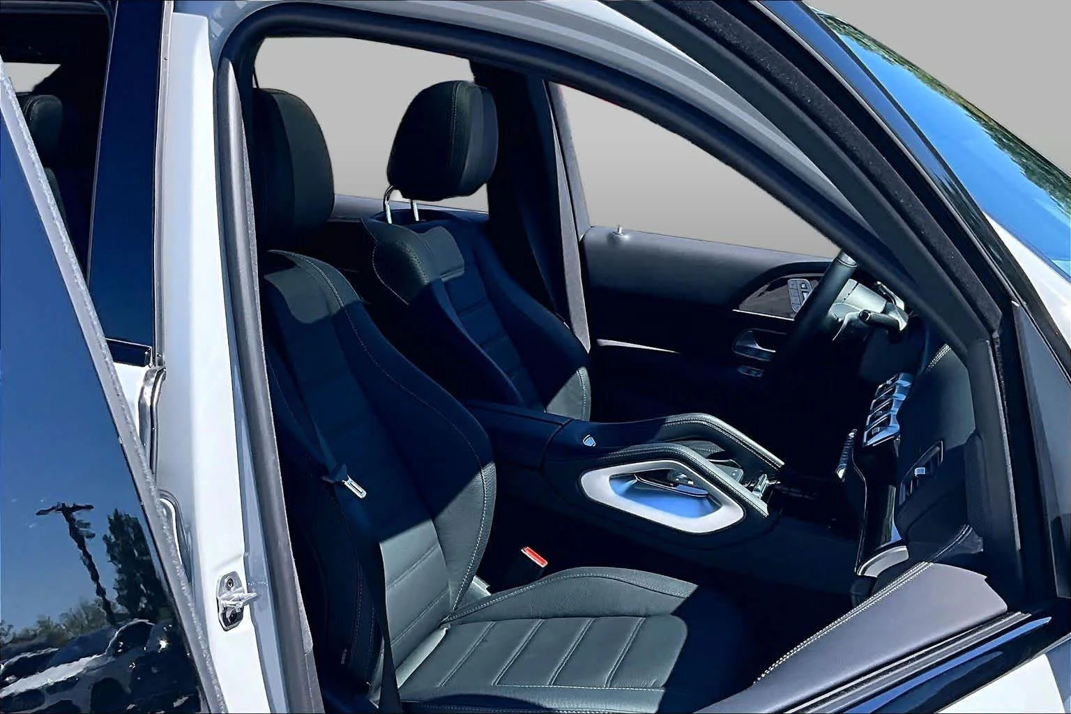 Used 2026 MANUFAKTUR Alpine Grey Mercedes-Benz GLE 450 image 9
