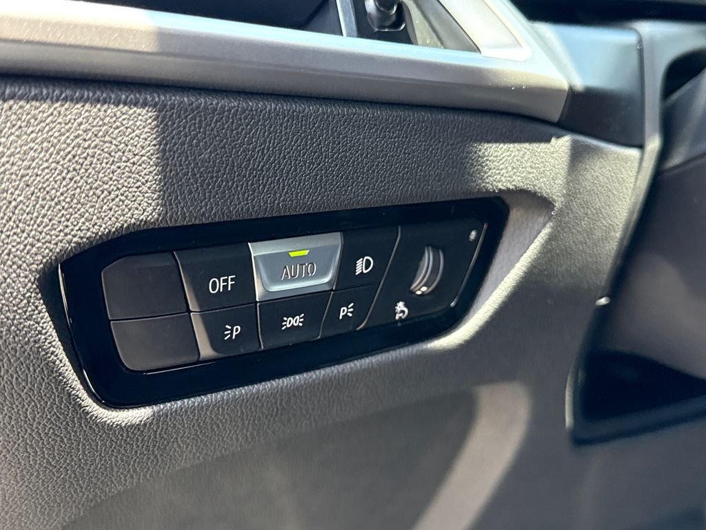 New 2026 Jet Black BMW 330i image 23