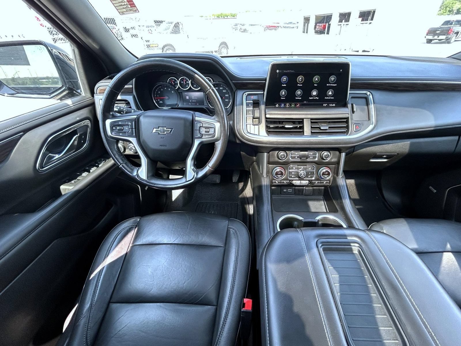 2021 Chevrolet Suburban Z71 - Photo 14