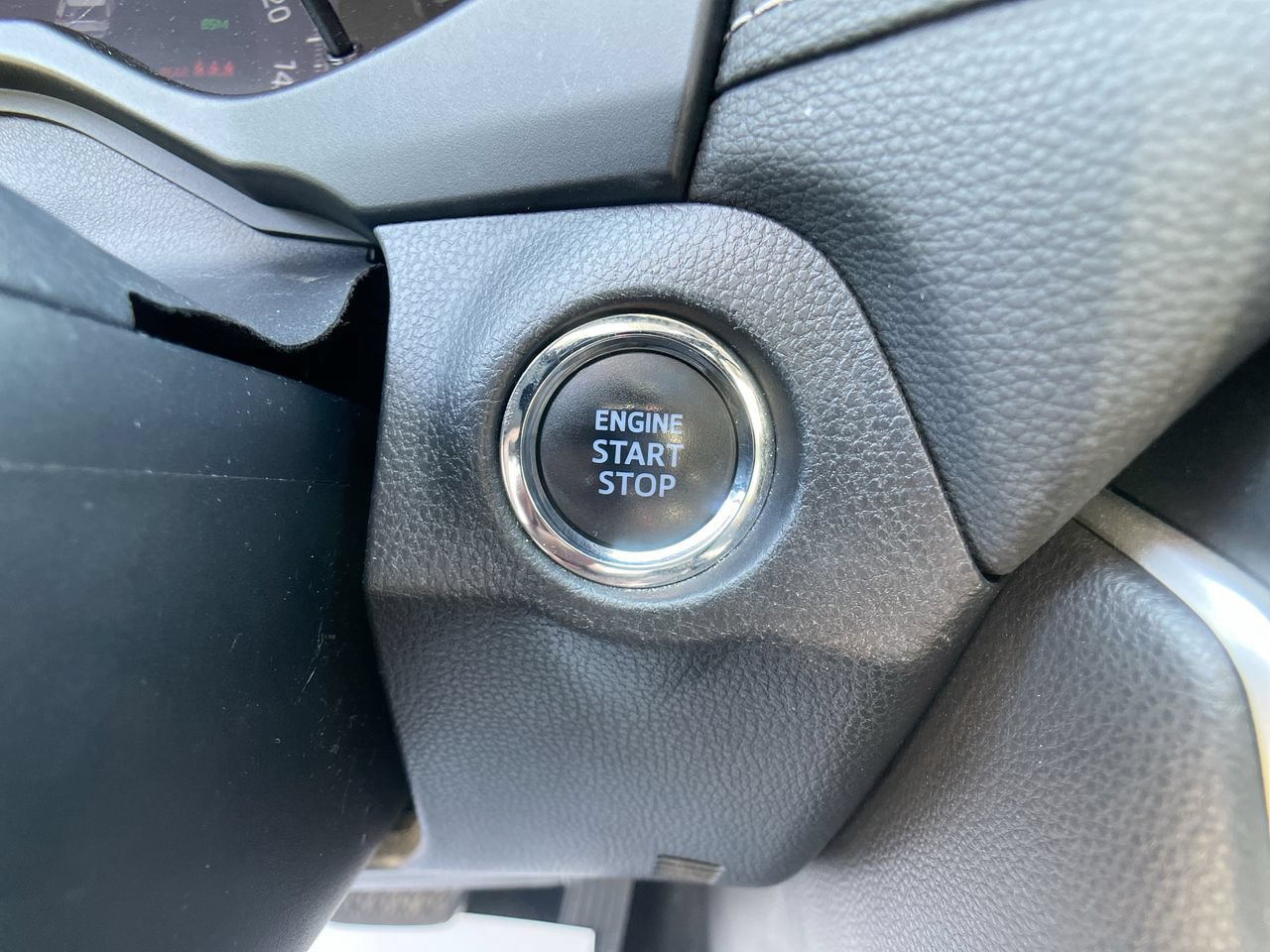 Used 2019 Ruby Flare Pearl Toyota Limited image 28