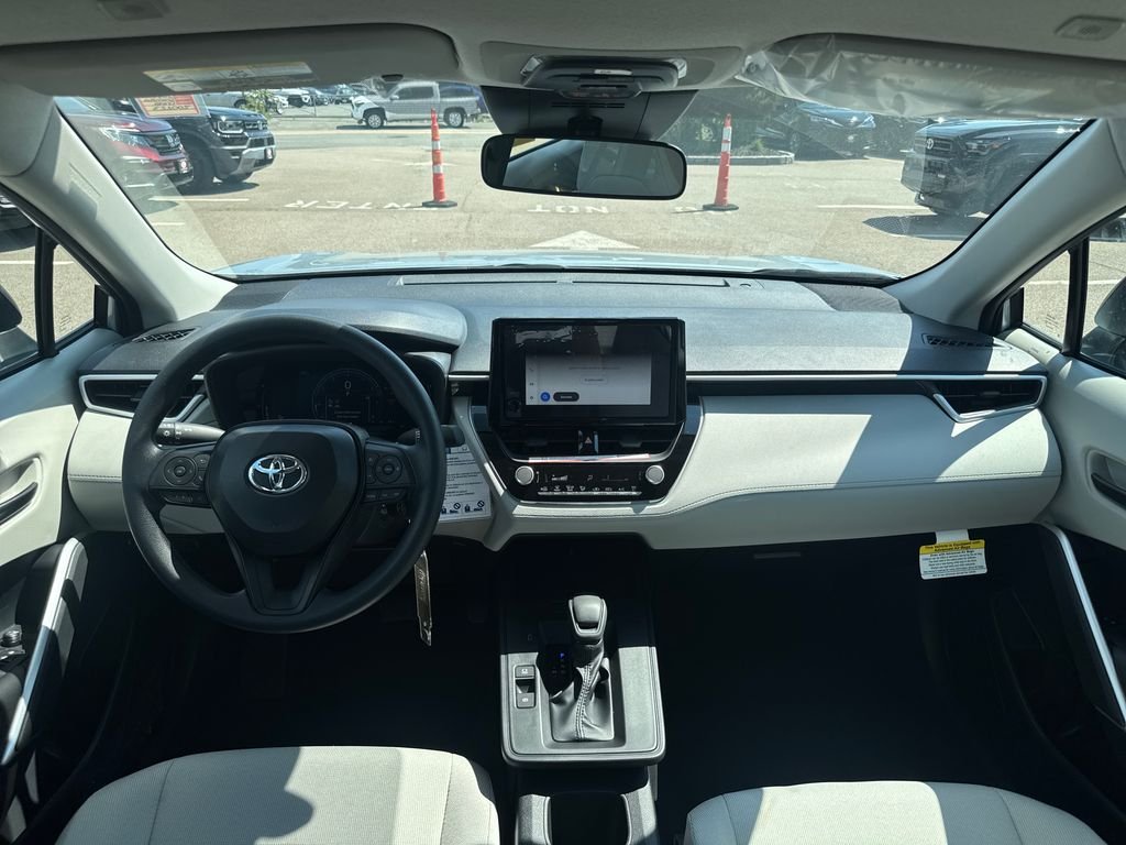 New 2026 Sonic Silver Toyota L image 10