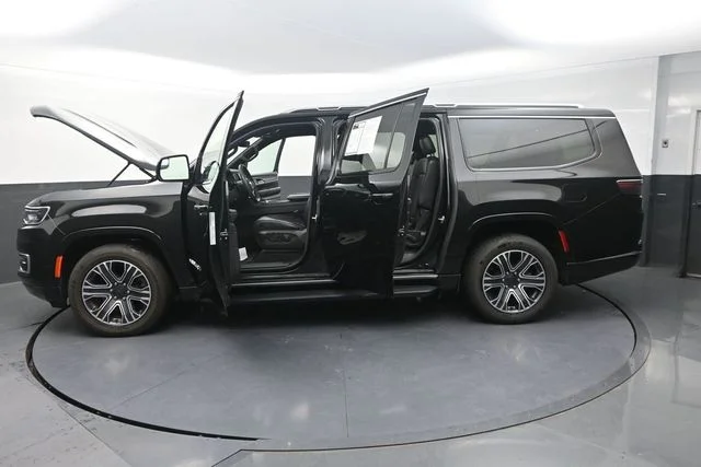 Used 2024 Black Jeep Series II image 35