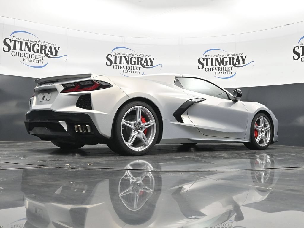 Used 2023 SILVER FLARE METALLIC Chevrolet 2LT image 32