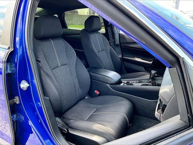 Used 2024 Blue Honda Sport image 11