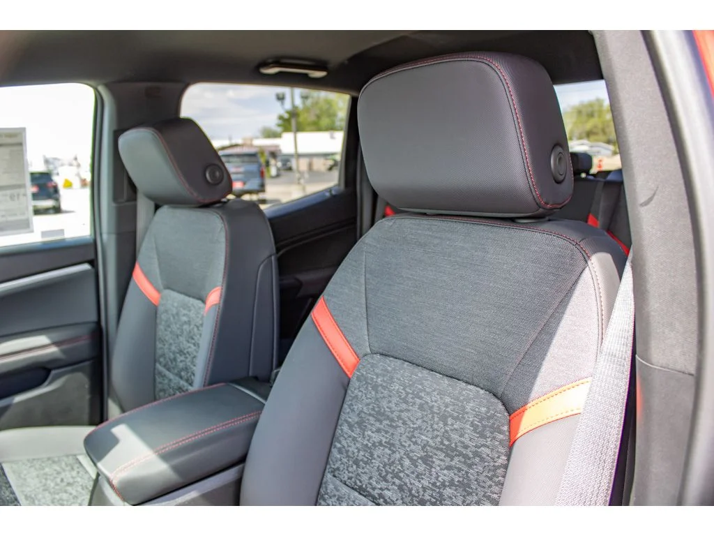 New 2026 RADIANT RED TINTCOAT Chevrolet 4WD Z71 image 24