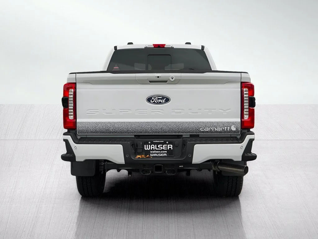 New 2027 Oxford White Ford F-350® XLT image 4