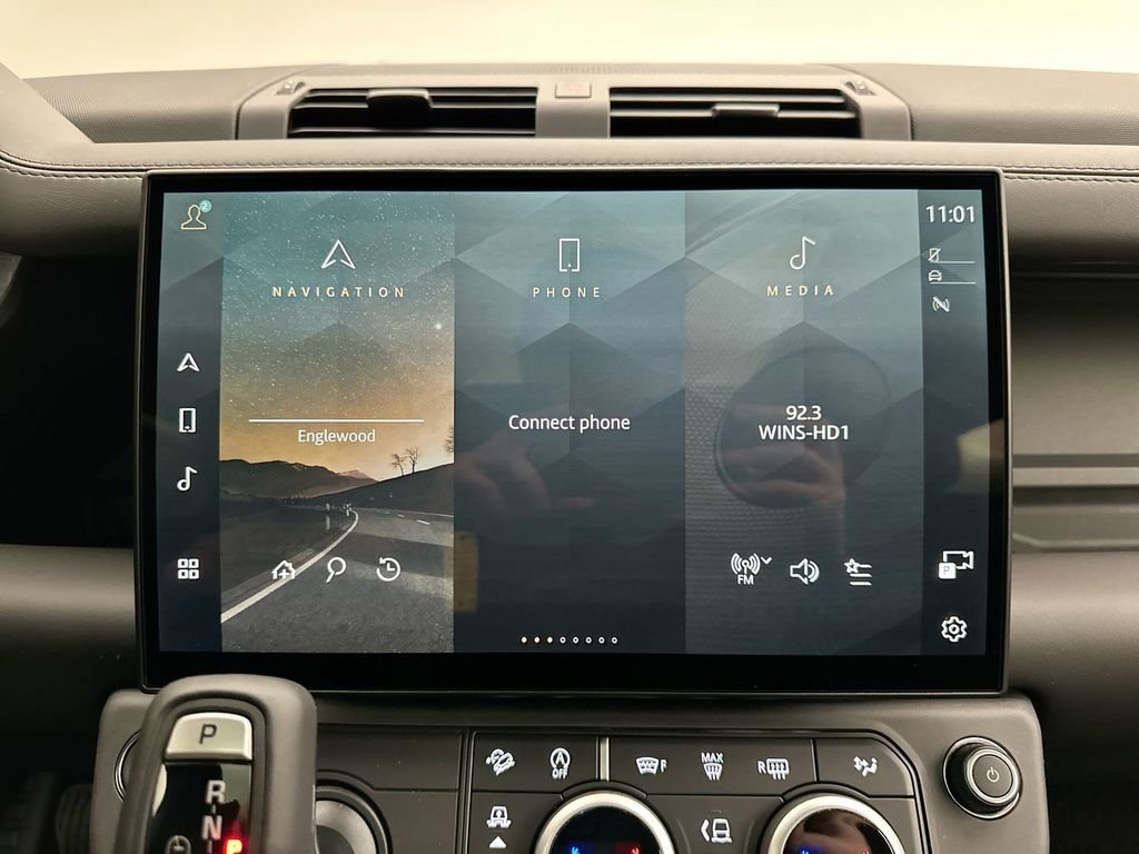 New 2026 Borasco Grey Land Rover X-Dynamic SE image 22