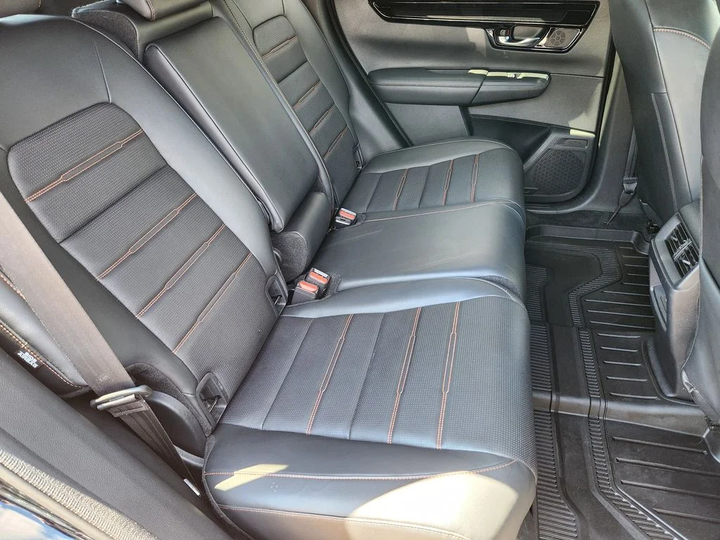 Used 2023  Honda Sport Touring image 18