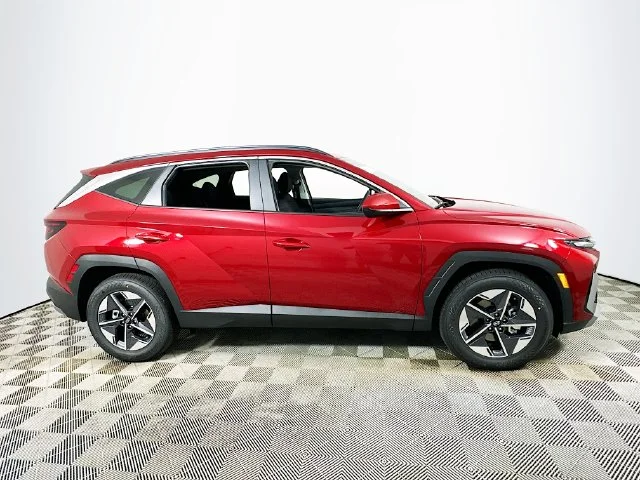 New 2026 Hyundai TUCSON SEL
