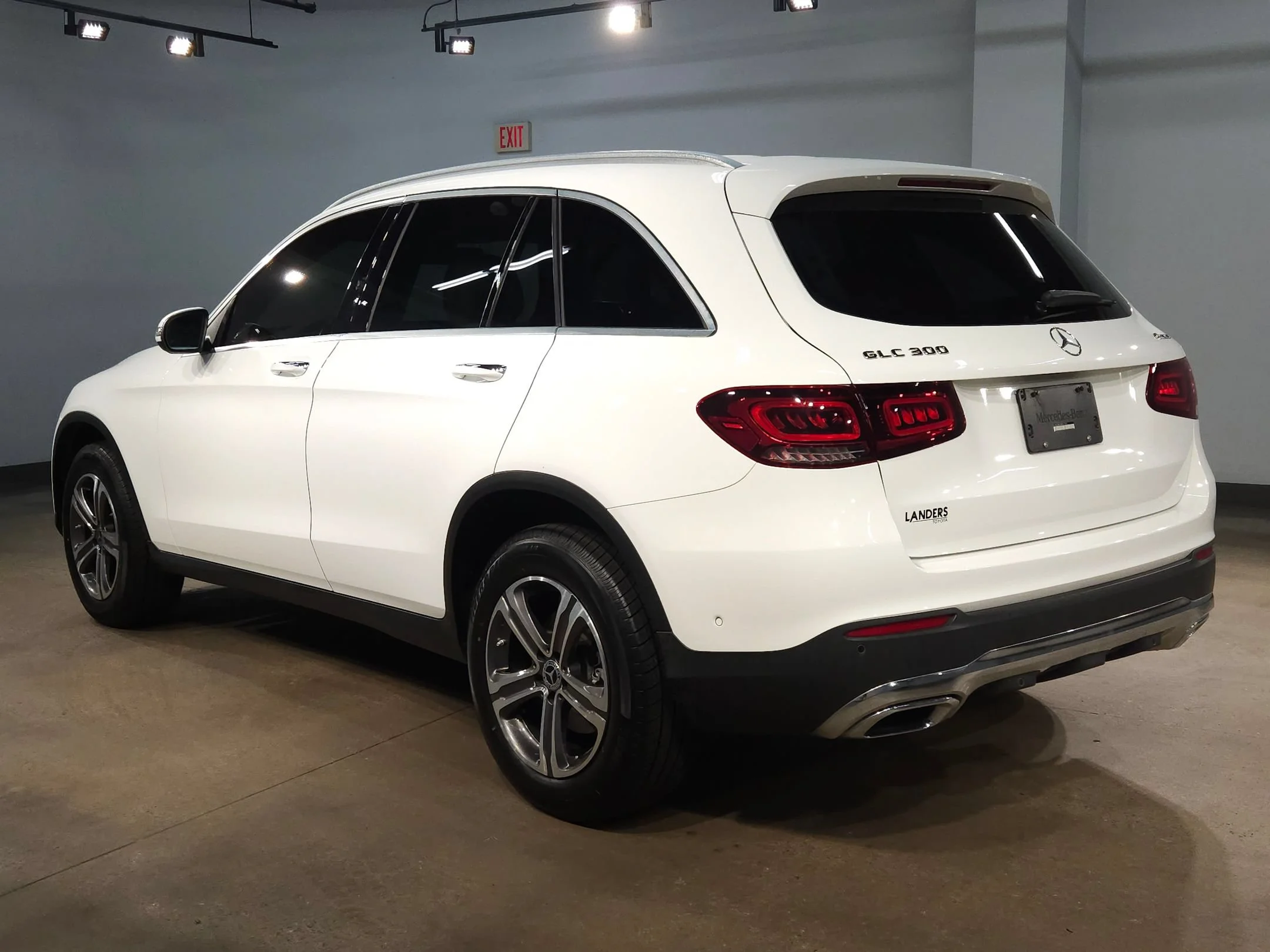 Used 2021 Polar White Mercedes-Benz GLC 300 image 5