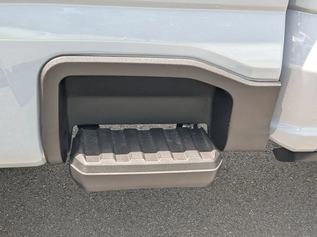 New 2026 Glacier Gray Metallic Tri-Coat Ford F-350® King Ranch® image 13