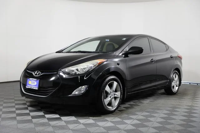Used 2013 Black Hyundai GLS image 16