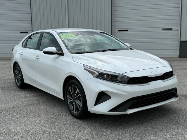 Certified Used 2023 White Kia LXS image 10