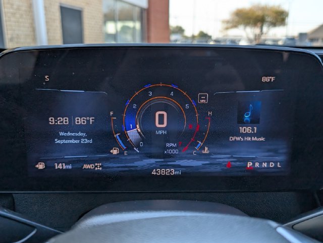 2024 Chevrolet Traverse 2LT - Photo 13