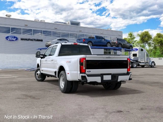 New 2027 Star White Metallic Tri-Coat Ford  image 9