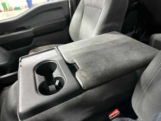 Used 2022 White Ford XLT image 25