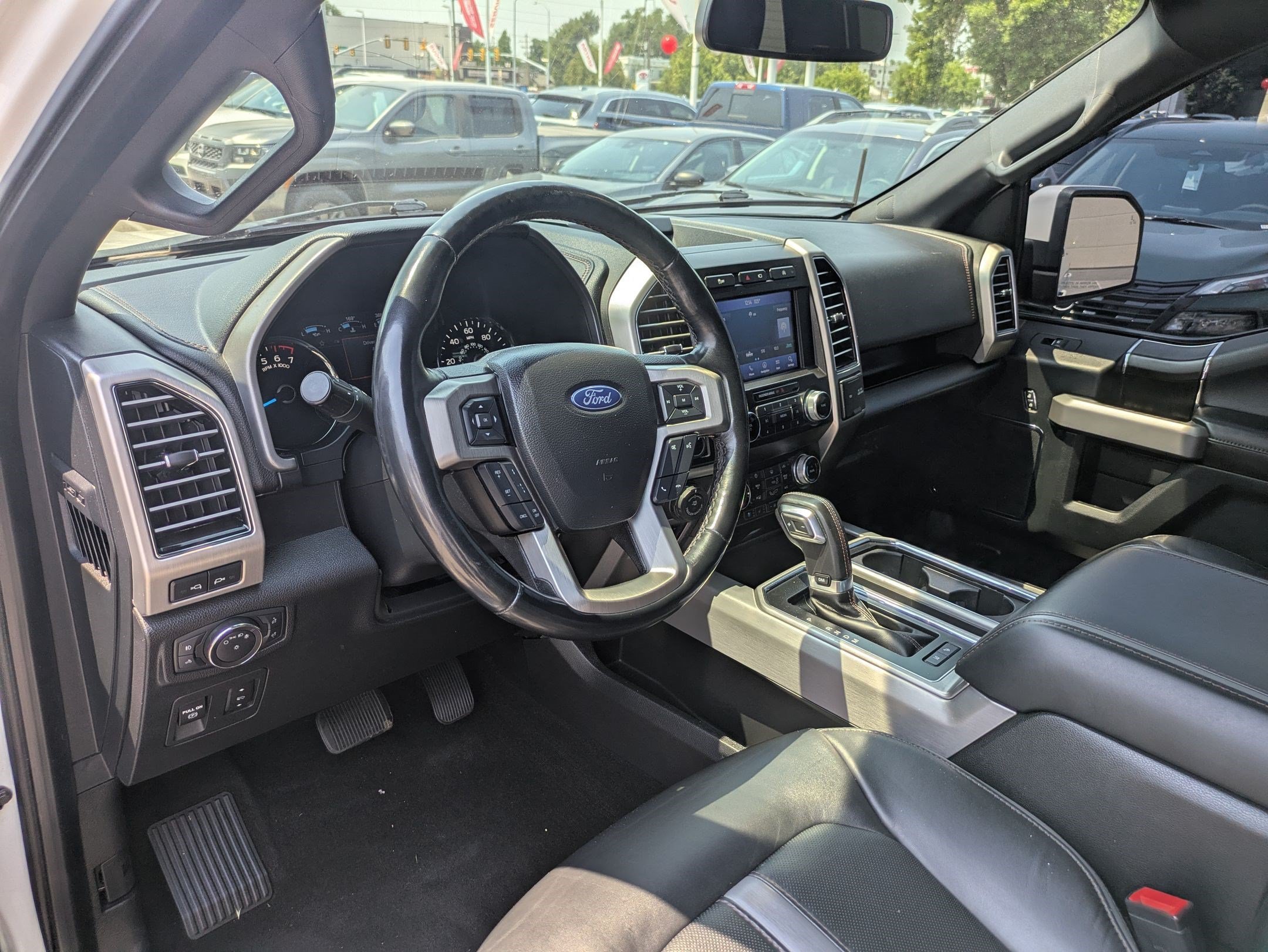 Used 2019 White Platinum Clearcoat Metallic Ford Platinum image 14