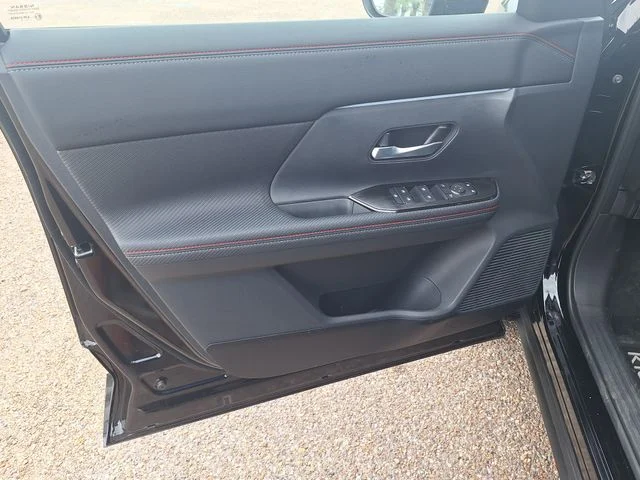 New 2026 Super Black Nissan SR image 10
