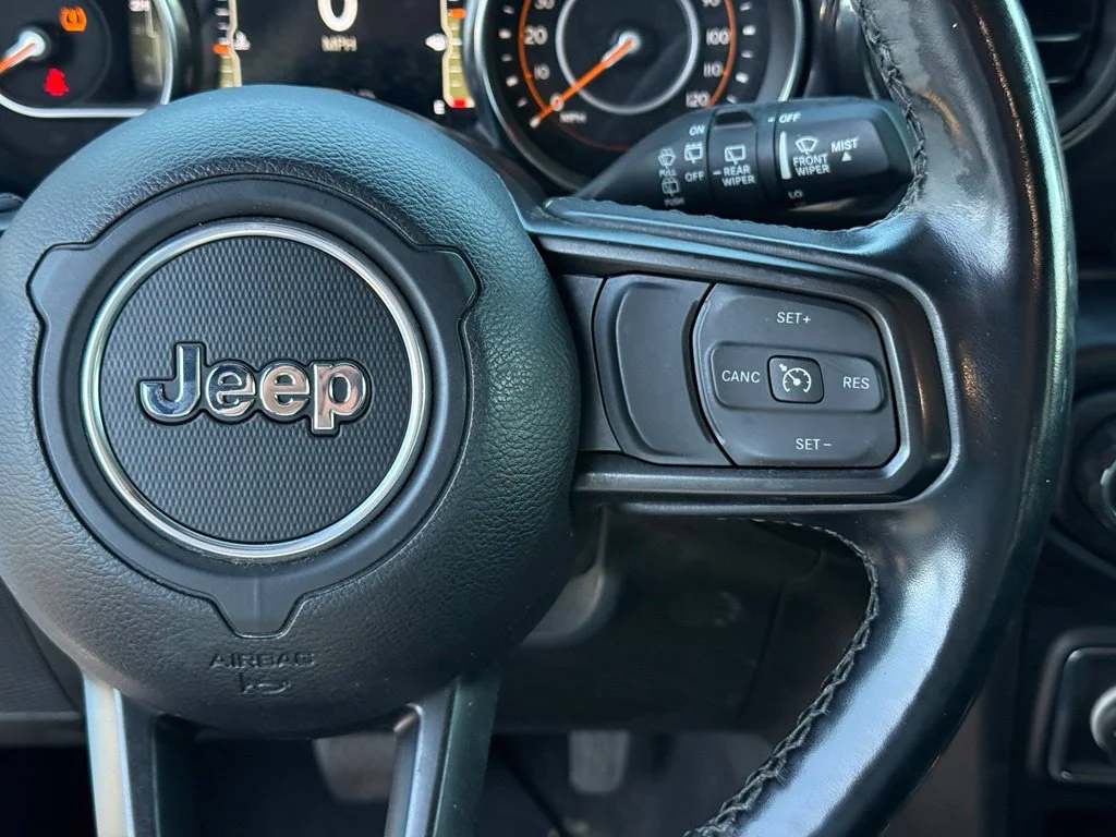 Used 2021 Blue Jeep Unlimited Sport Altitude image 16