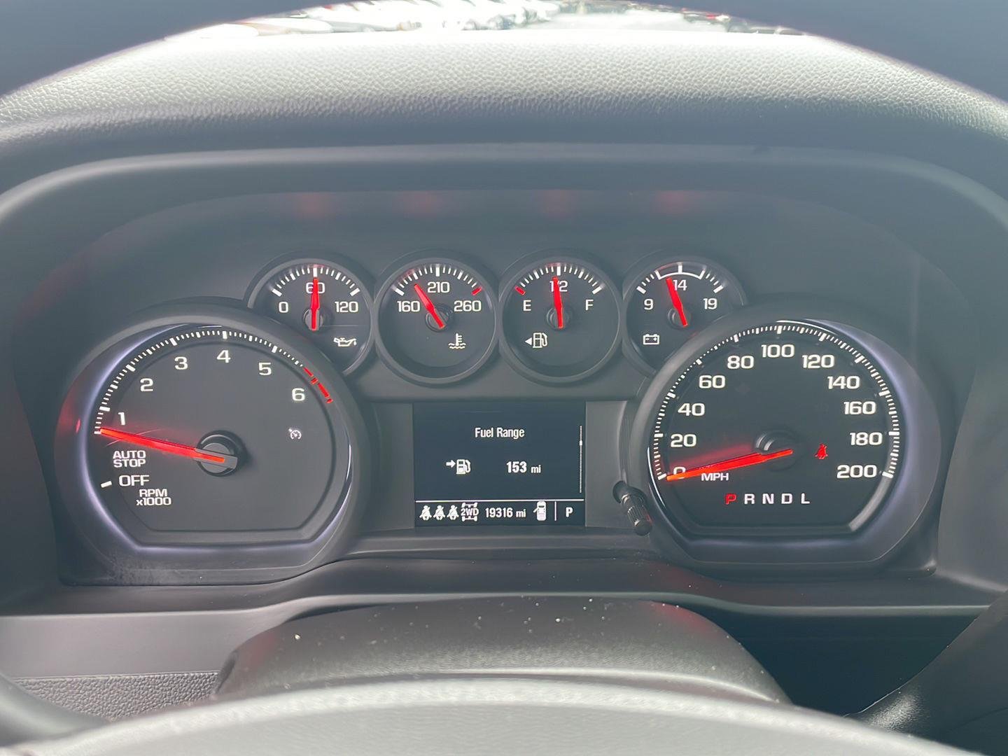 Used 2025 Summit White Chevrolet Work Truck image 17
