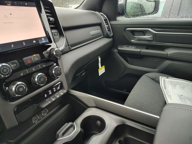 New 2026 Granite Crystal Metallic Clear-Coat Exterior Paint RAM Big Horn/Lone Star image 26