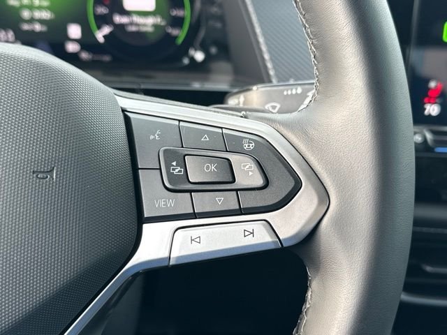 New 2026 Pure Gray Volkswagen 2.0T SEL R-Line Black image 39