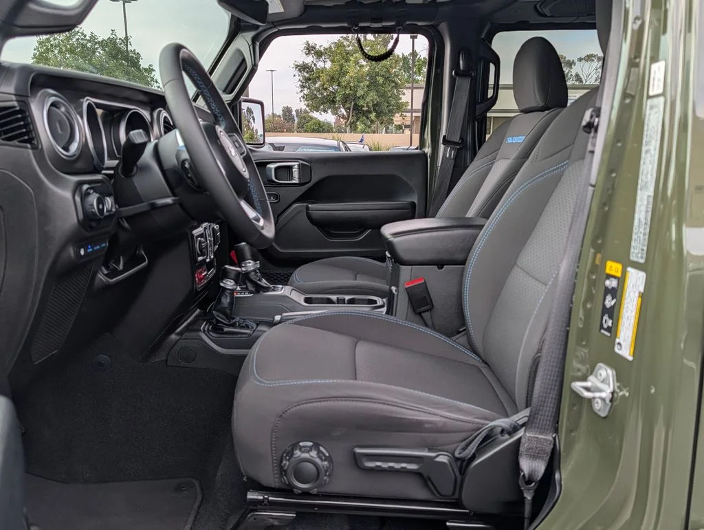 2023 Jeep Wrangler 4xe Rubicon 4XE - Photo 11