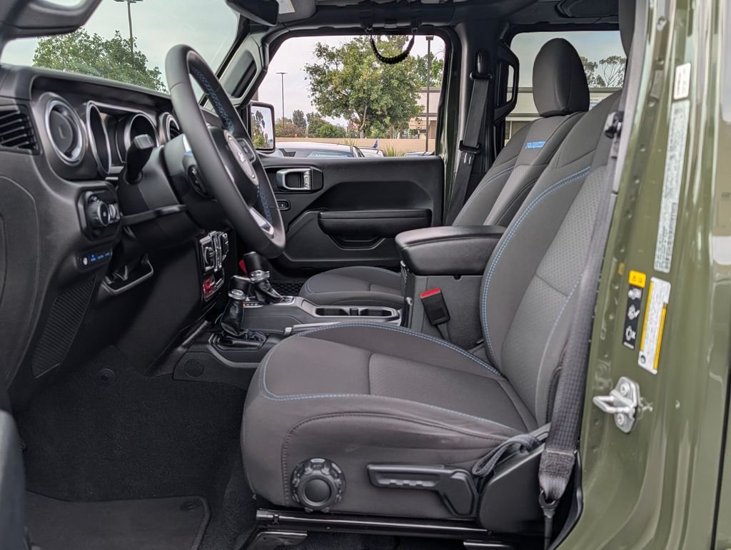 2023 Jeep Wrangler 4xe Rubicon 4XE - Photo 11