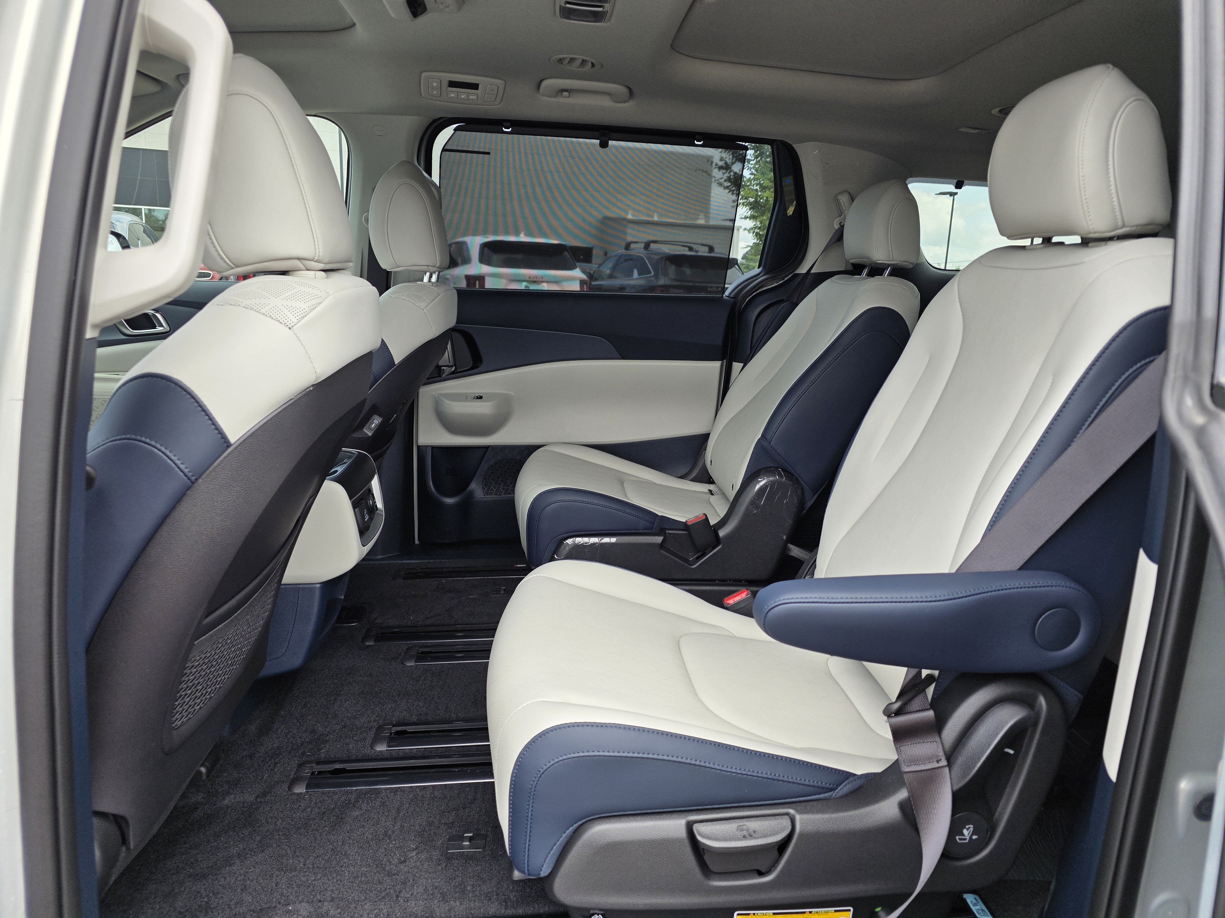 New 2026 Ivory Silver Kia SX image 14