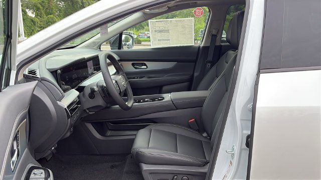 New 2027 White Nissan Dark Amour image 10